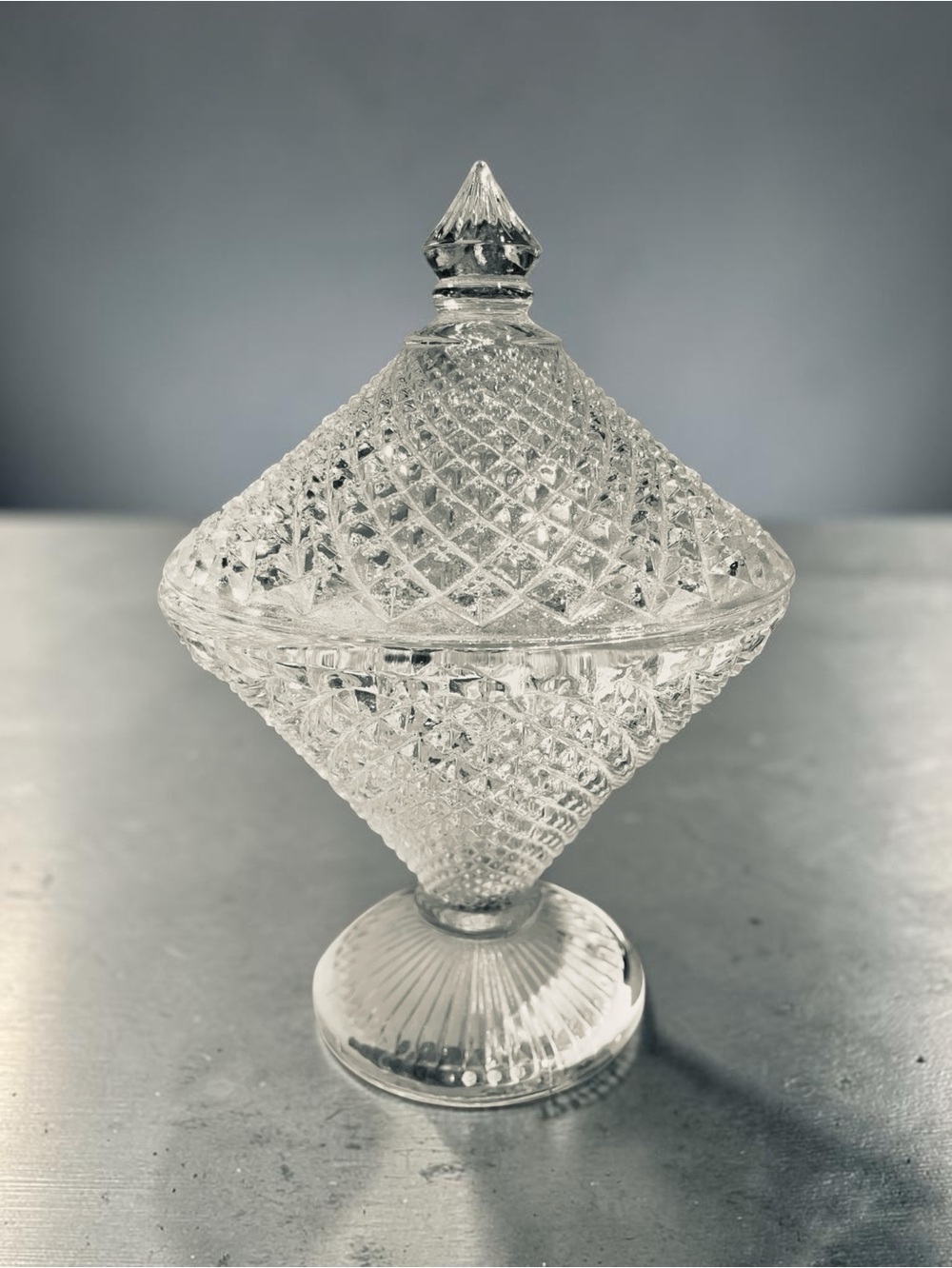 Westmoreland lidded candy dish, English hobnail pattern, intricate cut glass